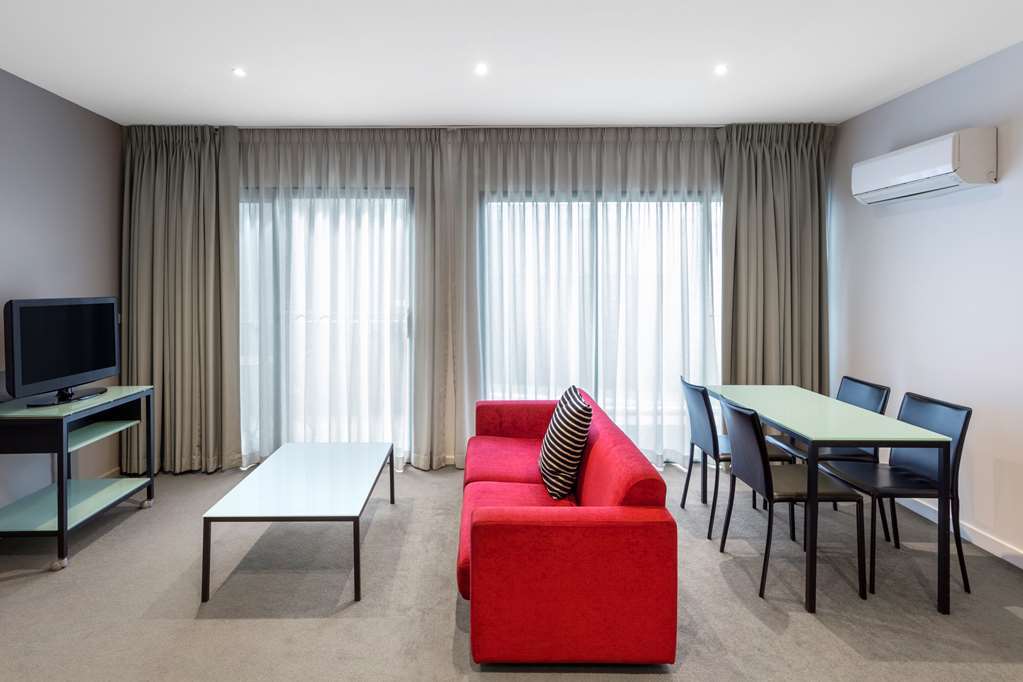 Adina Apartment Hotel St Kilda Melbourne Room photo